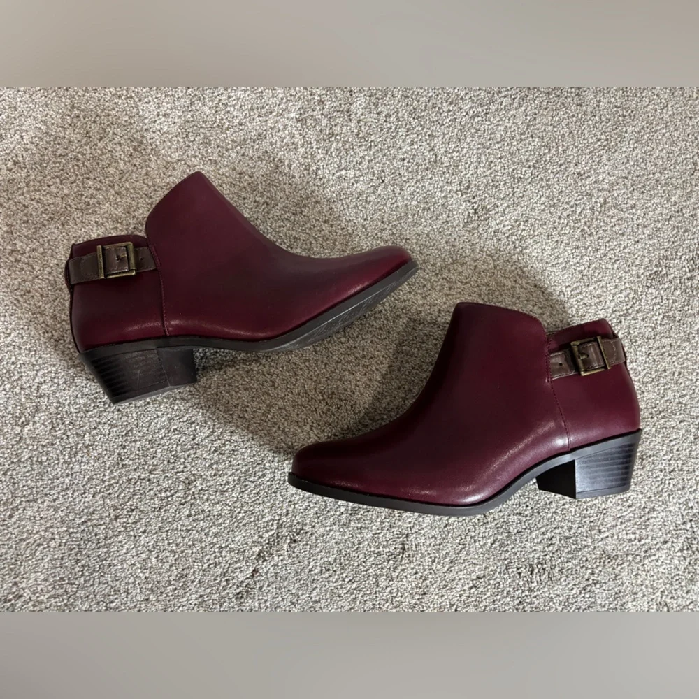 Vionic Millie Leather Ankle Boots Burgundy Buckle Bootie Shootie Women’s Size 10